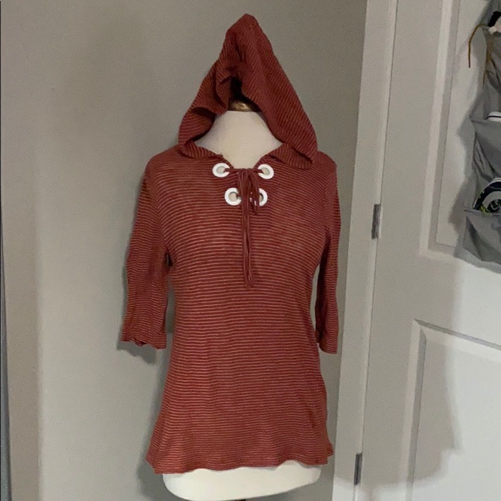 French Kyss cotton shirt hoodie size M in EUC